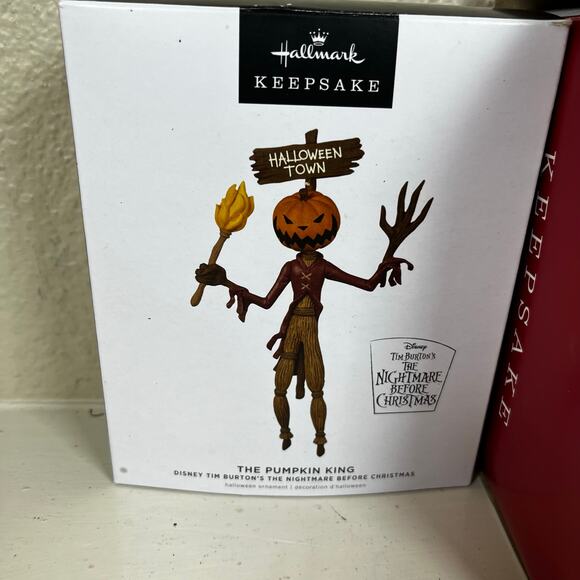 2 Hallmark Ornaments 
2021 Harry Potter Sorting Hat
2022 The Pumpkin King - Picture 2 of 8